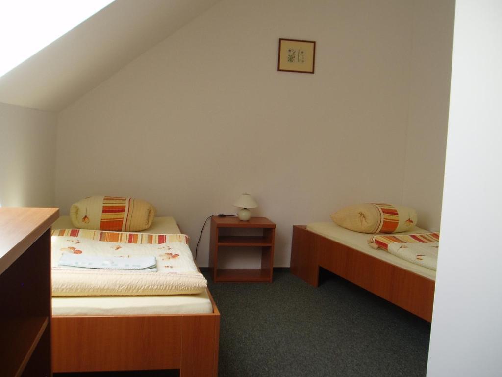 Restaurace A Penzion Ceska Hospoda Hermanice  Room photo
